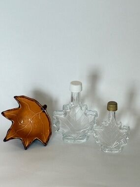 BELLA CASA Maple Leaf Dish & Maple Syrup Clear Bottles